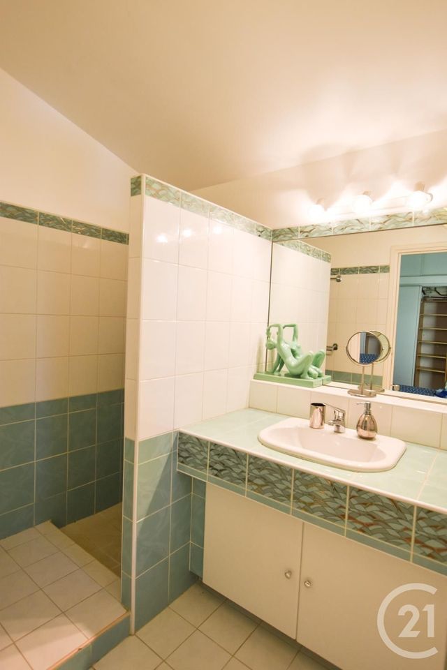 maison à vendre - 6 pièces - 180.0 m2 - LA CROIX VALMER - 83 - PROVENCE-ALPES-COTE-D-AZUR - Century 21 Bianchi Transactions maison à vendre - 6 pièces - 180.0 m2 - LA CROIX VALMER - 83 - PROVENCE-ALPES-COTE-D-AZUR - Century 21 Bianchi Transactions