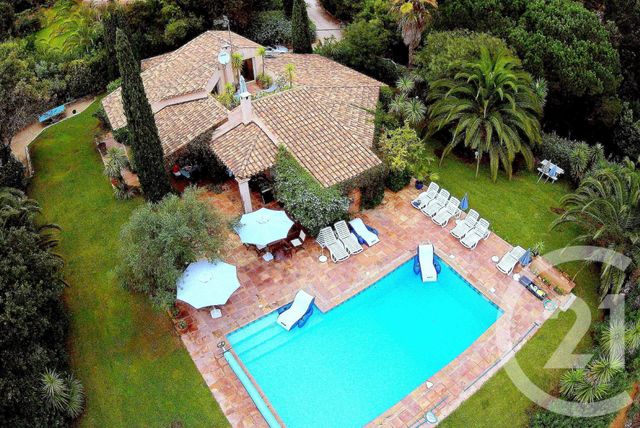 maison à vendre - 6 pièces - 180.0 m2 - LA CROIX VALMER - 83 - PROVENCE-ALPES-COTE-D-AZUR - Century 21 Bianchi Transactions maison à vendre - 6 pièces - 180.0 m2 - LA CROIX VALMER - 83 - PROVENCE-ALPES-COTE-D-AZUR - Century 21 Bianchi Transactions