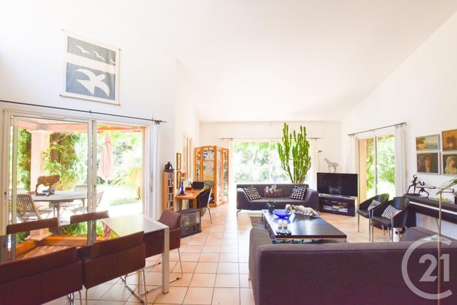 maison à vendre - 6 pièces - 180.0 m2 - LA CROIX VALMER - 83 - PROVENCE-ALPES-COTE-D-AZUR - Century 21 Bianchi Transactions maison à vendre - 6 pièces - 180.0 m2 - LA CROIX VALMER - 83 - PROVENCE-ALPES-COTE-D-AZUR - Century 21 Bianchi Transactions