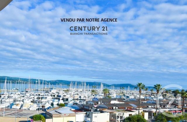 Appartement F5 à vendre - 5 pièces - 97.0 m2 - CAVALAIRE SUR MER - 83 - PROVENCE-ALPES-COTE-D-AZUR - Century 21 Bianchi Transactions