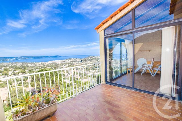 Appartement F2 à vendre - 2 pièces - 26.0 m2 - CAVALAIRE SUR MER - 83 - PROVENCE-ALPES-COTE-D-AZUR - Century 21 Bianchi Transactions Appartement F2 à vendre - 2 pièces - 26.0 m2 - CAVALAIRE SUR MER - 83 - PROVENCE-ALPES-COTE-D-AZUR - Century 21 Bianchi Transactions