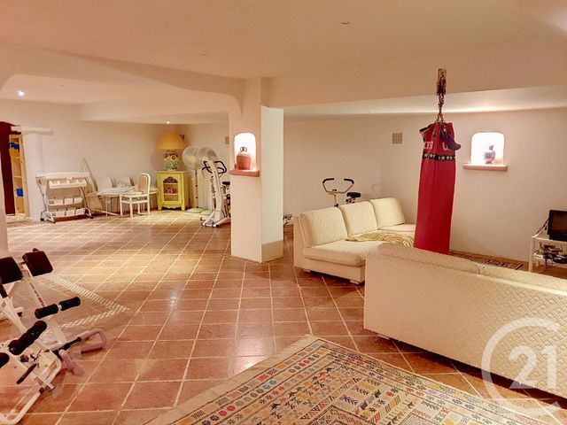 Afficher la photo en grand maison à vendre - 9 pièces - 270.0 m2 - CAVALAIRE SUR MER - 83 - PROVENCE-ALPES-COTE-D-AZUR - Century 21 Bianchi Transactions
