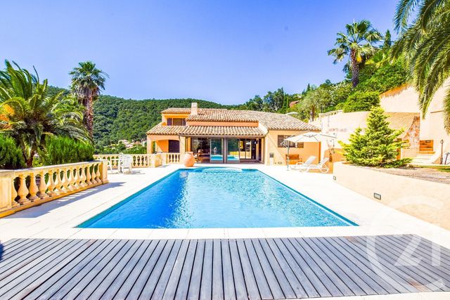 Afficher la photo en grand maison à vendre - 6 pièces - 200.0 m2 - LA CROIX VALMER - 83 - PROVENCE-ALPES-COTE-D-AZUR - Century 21 Bianchi Transactions