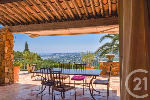 Afficher la photo en grand maison à vendre - 6 pièces - 195.0 m2 - CAVALAIRE SUR MER - 83 - PROVENCE-ALPES-COTE-D-AZUR - Century 21 Bianchi Transactions