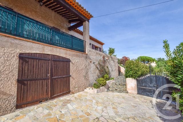 Afficher la photo en grand maison à vendre - 5 pièces - 120.0 m2 - CAVALAIRE SUR MER - 83 - PROVENCE-ALPES-COTE-D-AZUR - Century 21 Bianchi Transactions