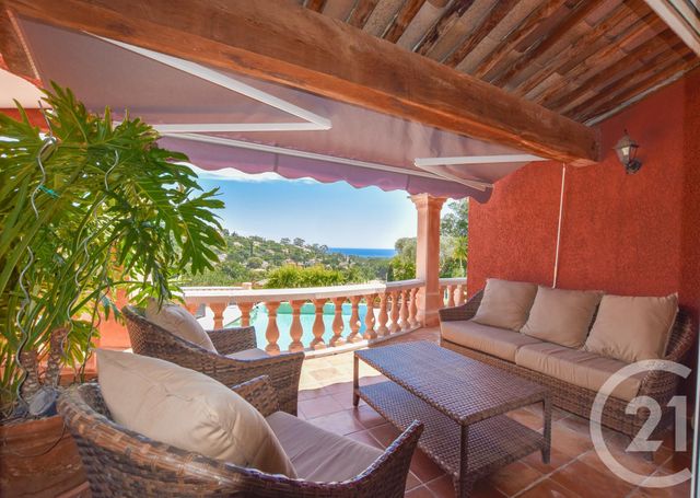 maison à vendre - 7 pièces - 250.0 m2 - CAVALAIRE SUR MER - 83 - PROVENCE-ALPES-COTE-D-AZUR - Century 21 Bianchi Transactions maison à vendre - 7 pièces - 250.0 m2 - CAVALAIRE SUR MER - 83 - PROVENCE-ALPES-COTE-D-AZUR - Century 21 Bianchi Transactions