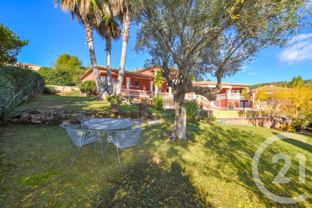 maison à vendre - 7 pièces - 250.0 m2 - CAVALAIRE SUR MER - 83 - PROVENCE-ALPES-COTE-D-AZUR - Century 21 Bianchi Transactions maison à vendre - 7 pièces - 250.0 m2 - CAVALAIRE SUR MER - 83 - PROVENCE-ALPES-COTE-D-AZUR - Century 21 Bianchi Transactions