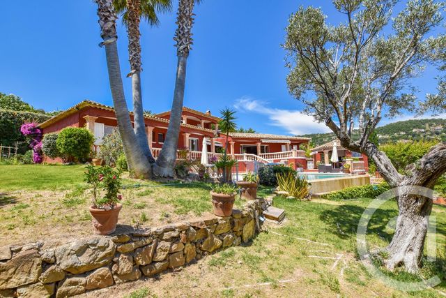 maison à vendre - 7 pièces - 250.0 m2 - CAVALAIRE SUR MER - 83 - PROVENCE-ALPES-COTE-D-AZUR - Century 21 Bianchi Transactions maison à vendre - 7 pièces - 250.0 m2 - CAVALAIRE SUR MER - 83 - PROVENCE-ALPES-COTE-D-AZUR - Century 21 Bianchi Transactions