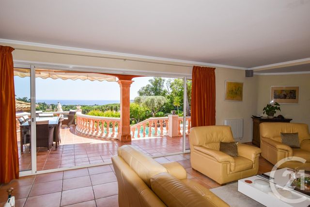 maison à vendre - 7 pièces - 250.0 m2 - CAVALAIRE SUR MER - 83 - PROVENCE-ALPES-COTE-D-AZUR - Century 21 Bianchi Transactions maison à vendre - 7 pièces - 250.0 m2 - CAVALAIRE SUR MER - 83 - PROVENCE-ALPES-COTE-D-AZUR - Century 21 Bianchi Transactions