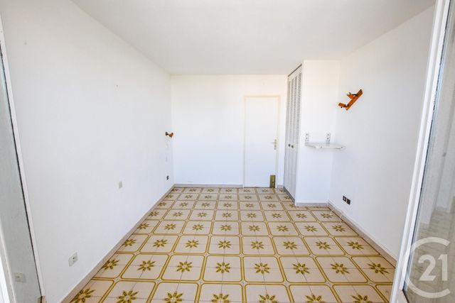 Afficher la photo en grand Studio à vendre - 1 pièce - 18.7 m2 - CAVALAIRE SUR MER - 83 - PROVENCE-ALPES-COTE-D-AZUR - Century 21 Bianchi Transactions