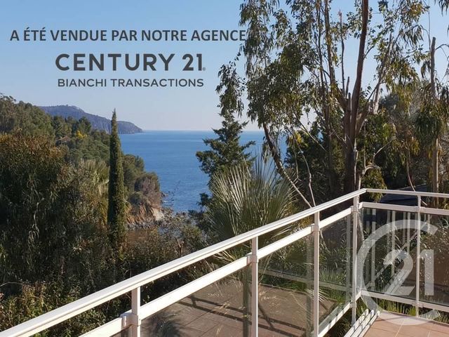 Afficher la photo en grand maison à vendre - 4 pièces - 140.0 m2 - LA CROIX VALMER - 83 - PROVENCE-ALPES-COTE-D-AZUR - Century 21 Bianchi Transactions