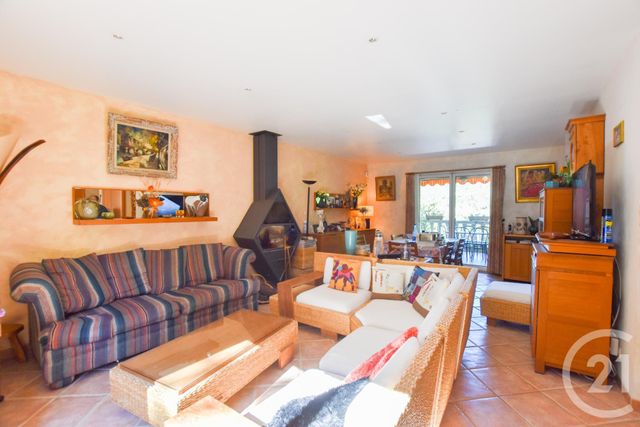 Afficher la photo en grand maison à vendre - 4 pièces - 133.0 m2 - RAYOL CANADEL SUR MER - 83 - PROVENCE-ALPES-COTE-D-AZUR - Century 21 Bianchi Transactions