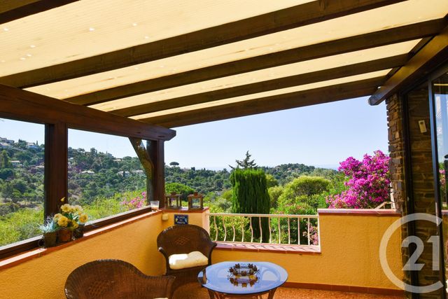 maison à vendre - 6 pièces - 136.0 m2 - LA CROIX VALMER - 83 - PROVENCE-ALPES-COTE-D-AZUR - Century 21 Bianchi Transactions maison à vendre - 6 pièces - 136.0 m2 - LA CROIX VALMER - 83 - PROVENCE-ALPES-COTE-D-AZUR - Century 21 Bianchi Transactions