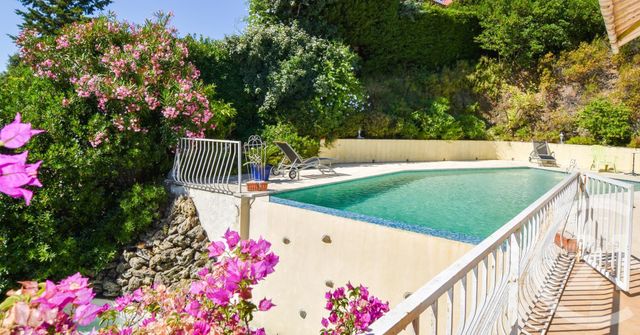 maison à vendre - 6 pièces - 136.0 m2 - LA CROIX VALMER - 83 - PROVENCE-ALPES-COTE-D-AZUR - Century 21 Bianchi Transactions maison à vendre - 6 pièces - 136.0 m2 - LA CROIX VALMER - 83 - PROVENCE-ALPES-COTE-D-AZUR - Century 21 Bianchi Transactions