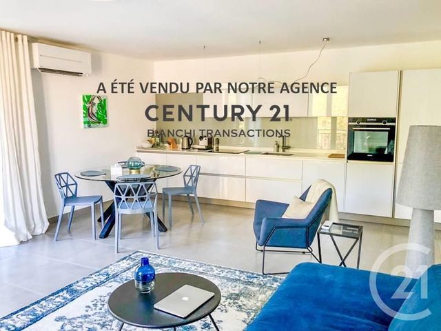 Appartement T3 à vendre - 3 pièces - 71.0 m2 - CAVALAIRE SUR MER - 83 - PROVENCE-ALPES-COTE-D-AZUR - Century 21 Bianchi Transactions