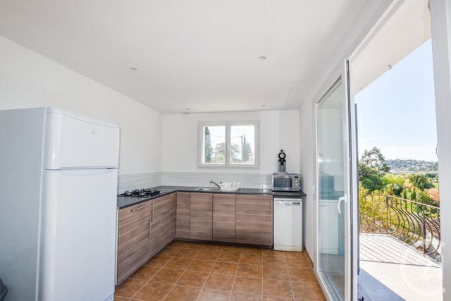 maison à vendre - 8 pièces - 180.0 m2 - CAVALAIRE SUR MER - 83 - PROVENCE-ALPES-COTE-D-AZUR - Century 21 Bianchi Transactions maison à vendre - 8 pièces - 180.0 m2 - CAVALAIRE SUR MER - 83 - PROVENCE-ALPES-COTE-D-AZUR - Century 21 Bianchi Transactions