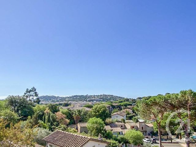 maison à vendre - 8 pièces - 180.0 m2 - CAVALAIRE SUR MER - 83 - PROVENCE-ALPES-COTE-D-AZUR - Century 21 Bianchi Transactions maison à vendre - 8 pièces - 180.0 m2 - CAVALAIRE SUR MER - 83 - PROVENCE-ALPES-COTE-D-AZUR - Century 21 Bianchi Transactions
