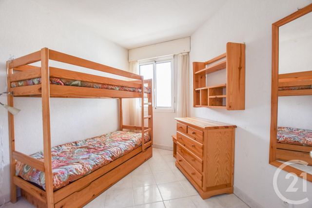 Afficher la photo en grand appartement à vendre - 3 pièces - 61.5 m2 - CAVALAIRE SUR MER - 83 - PROVENCE-ALPES-COTE-D-AZUR - Century 21 Bianchi Transactions