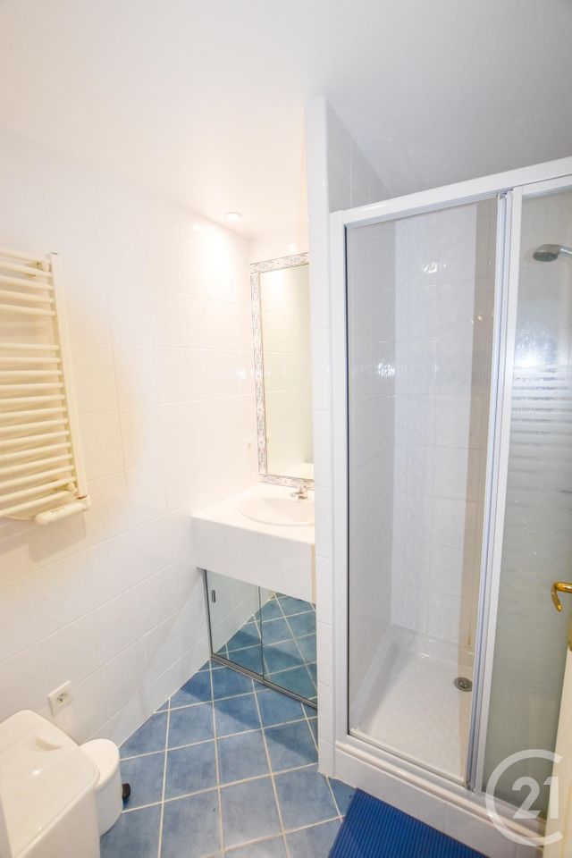 Appartement T2 à vendre - 2 pièces - 42.0 m2 - CAVALAIRE SUR MER - 83 - PROVENCE-ALPES-COTE-D-AZUR - Century 21 Bianchi Transactions Appartement T2 à vendre - 2 pièces - 42.0 m2 - CAVALAIRE SUR MER - 83 - PROVENCE-ALPES-COTE-D-AZUR - Century 21 Bianchi Transactions