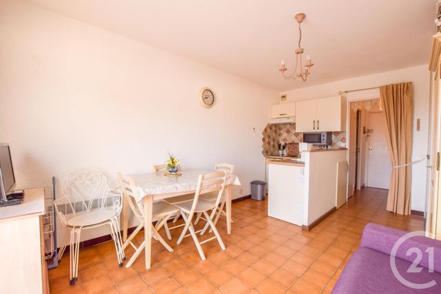 Afficher la photo en grand Studio Cabine à vendre - 1 pièce - 23.5 m2 - CAVALAIRE SUR MER - 83 - PROVENCE-ALPES-COTE-D-AZUR - Century 21 Bianchi Transactions