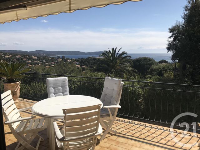 maison à vendre - 5 pièces - 150.0 m2 - CAVALAIRE SUR MER - 83 - PROVENCE-ALPES-COTE-D-AZUR - Century 21 Bianchi Transactions maison à vendre - 5 pièces - 150.0 m2 - CAVALAIRE SUR MER - 83 - PROVENCE-ALPES-COTE-D-AZUR - Century 21 Bianchi Transactions