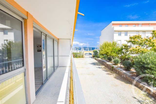 Afficher la photo en grand Appartement T3 à vendre - 3 pièces - 57.0 m2 - CAVALAIRE SUR MER - 83 - PROVENCE-ALPES-COTE-D-AZUR - Century 21 Bianchi Transactions