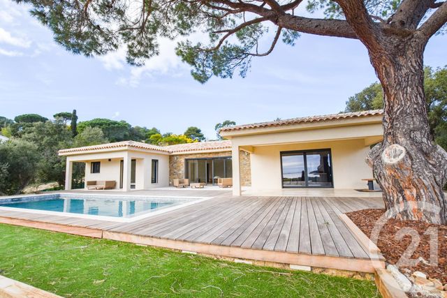 Afficher la photo en grand maison à vendre - 5 pièces - 200.0 m2 - LA CROIX VALMER - 83 - PROVENCE-ALPES-COTE-D-AZUR - Century 21 Bianchi Transactions