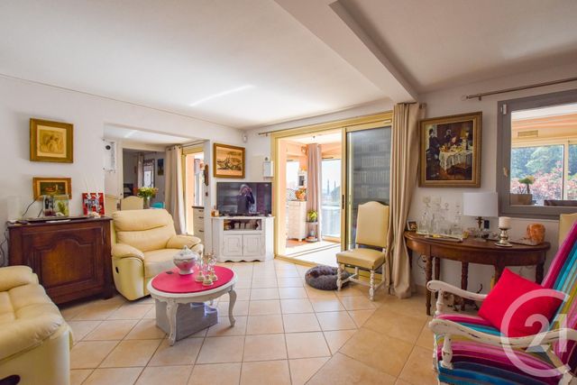 Afficher la photo en grand Appartement T3 à vendre - 3 pièces - 57.0 m2 - CAVALAIRE SUR MER - 83 - PROVENCE-ALPES-COTE-D-AZUR - Century 21 Bianchi Transactions