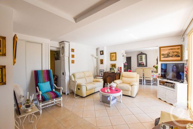 Afficher la photo en grand Appartement T3 à vendre - 3 pièces - 57.0 m2 - CAVALAIRE SUR MER - 83 - PROVENCE-ALPES-COTE-D-AZUR - Century 21 Bianchi Transactions