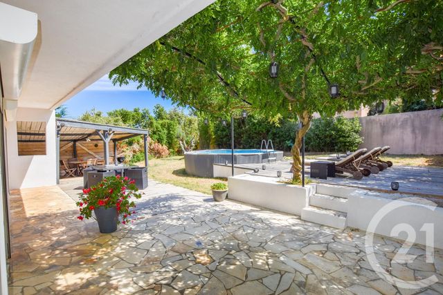 Afficher la photo en grand maison à vendre - 5 pièces - 148.0 m2 - LA CROIX VALMER - 83 - PROVENCE-ALPES-COTE-D-AZUR - Century 21 Bianchi Transactions