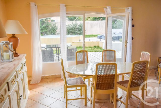 Afficher la photo en grand maison à vendre - 5 pièces - 148.0 m2 - LA CROIX VALMER - 83 - PROVENCE-ALPES-COTE-D-AZUR - Century 21 Bianchi Transactions