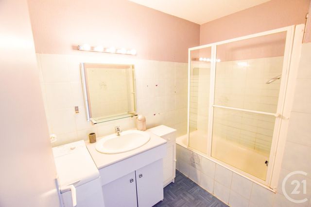 Afficher la photo en grand Appartement T2 à vendre - 2 pièces - 38.0 m2 - CAVALAIRE SUR MER - 83 - PROVENCE-ALPES-COTE-D-AZUR - Century 21 Bianchi Transactions