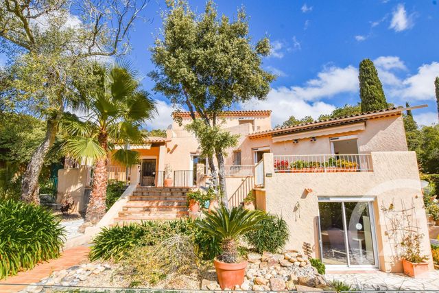 Afficher la photo en grand maison à vendre - 6 pièces - 229.0 m2 - LA CROIX VALMER - 83 - PROVENCE-ALPES-COTE-D-AZUR - Century 21 Bianchi Transactions