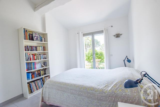 Afficher la photo en grand maison à vendre - 5 pièces - 180.0 m2 - LA CROIX VALMER - 83 - PROVENCE-ALPES-COTE-D-AZUR - Century 21 Bianchi Transactions