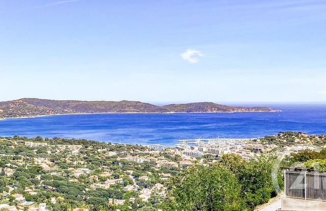 maison à vendre - 6 pièces - 190.0 m2 - CAVALAIRE SUR MER - 83 - PROVENCE-ALPES-COTE-D-AZUR - Century 21 Bianchi Transactions maison à vendre - 6 pièces - 190.0 m2 - CAVALAIRE SUR MER - 83 - PROVENCE-ALPES-COTE-D-AZUR - Century 21 Bianchi Transactions