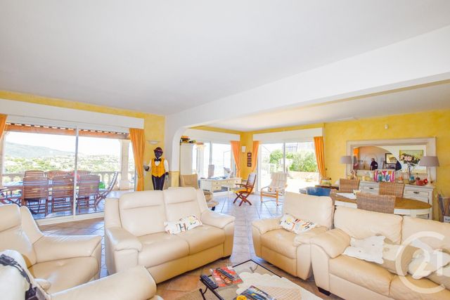 maison à vendre - 6 pièces - 190.0 m2 - CAVALAIRE SUR MER - 83 - PROVENCE-ALPES-COTE-D-AZUR - Century 21 Bianchi Transactions maison à vendre - 6 pièces - 190.0 m2 - CAVALAIRE SUR MER - 83 - PROVENCE-ALPES-COTE-D-AZUR - Century 21 Bianchi Transactions
