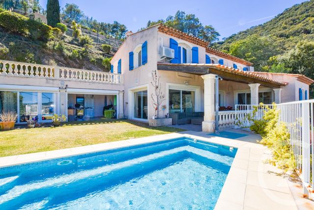maison à vendre - 6 pièces - 190.0 m2 - CAVALAIRE SUR MER - 83 - PROVENCE-ALPES-COTE-D-AZUR - Century 21 Bianchi Transactions maison à vendre - 6 pièces - 190.0 m2 - CAVALAIRE SUR MER - 83 - PROVENCE-ALPES-COTE-D-AZUR - Century 21 Bianchi Transactions