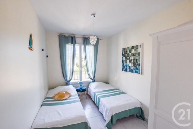Appartement T3 à vendre - 3 pièces - 62.0 m2 - LA CROIX VALMER - 83 - PROVENCE-ALPES-COTE-D-AZUR - Century 21 Bianchi Transactions Appartement T3 à vendre - 3 pièces - 62.0 m2 - LA CROIX VALMER - 83 - PROVENCE-ALPES-COTE-D-AZUR - Century 21 Bianchi Transactions