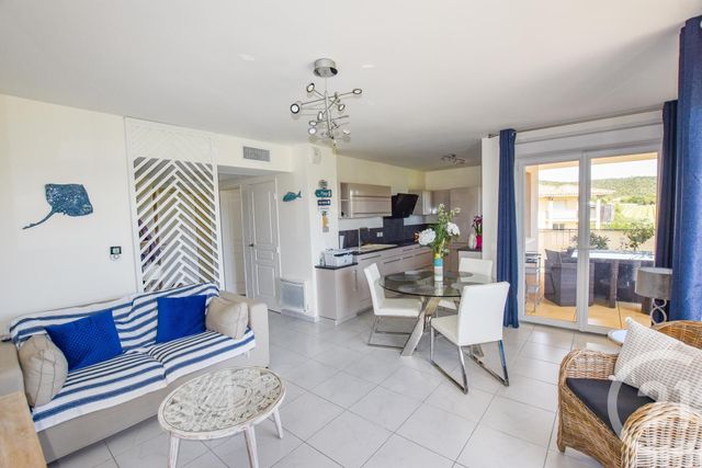 Appartement T3 à vendre - 3 pièces - 62.0 m2 - LA CROIX VALMER - 83 - PROVENCE-ALPES-COTE-D-AZUR - Century 21 Bianchi Transactions Appartement T3 à vendre - 3 pièces - 62.0 m2 - LA CROIX VALMER - 83 - PROVENCE-ALPES-COTE-D-AZUR - Century 21 Bianchi Transactions