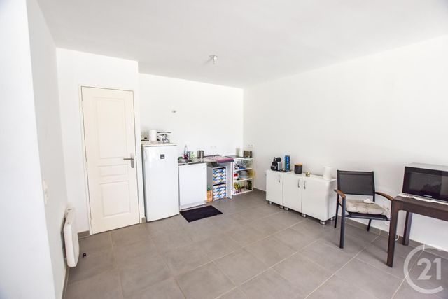 Appartement T2 à vendre - 2 pièces - 48.0 m2 - CAVALAIRE SUR MER - 83 - PROVENCE-ALPES-COTE-D-AZUR - Century 21 Bianchi Transactions Appartement T2 à vendre - 2 pièces - 48.0 m2 - CAVALAIRE SUR MER - 83 - PROVENCE-ALPES-COTE-D-AZUR - Century 21 Bianchi Transactions