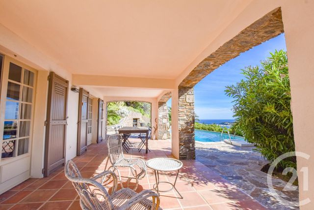 maison à vendre - 7 pièces - 180.0 m2 - CAVALAIRE SUR MER - 83 - PROVENCE-ALPES-COTE-D-AZUR - Century 21 Bianchi Transactions maison à vendre - 7 pièces - 180.0 m2 - CAVALAIRE SUR MER - 83 - PROVENCE-ALPES-COTE-D-AZUR - Century 21 Bianchi Transactions