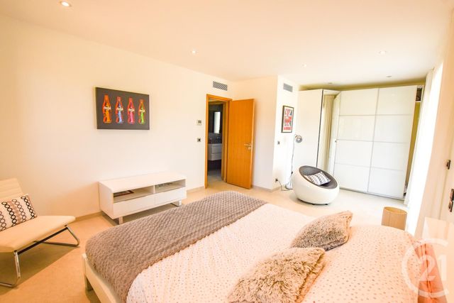 maison à vendre - 6 pièces - 300.0 m2 - LA CROIX VALMER - 83 - PROVENCE-ALPES-COTE-D-AZUR - Century 21 Bianchi Transactions maison à vendre - 6 pièces - 300.0 m2 - LA CROIX VALMER - 83 - PROVENCE-ALPES-COTE-D-AZUR - Century 21 Bianchi Transactions