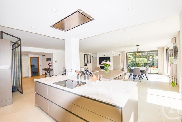 maison à vendre - 6 pièces - 300.0 m2 - LA CROIX VALMER - 83 - PROVENCE-ALPES-COTE-D-AZUR - Century 21 Bianchi Transactions maison à vendre - 6 pièces - 300.0 m2 - LA CROIX VALMER - 83 - PROVENCE-ALPES-COTE-D-AZUR - Century 21 Bianchi Transactions