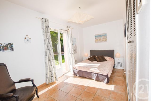 maison à vendre - 6 pièces - 235.0 m2 - LA CROIX VALMER - 83 - PROVENCE-ALPES-COTE-D-AZUR - Century 21 Bianchi Transactions maison à vendre - 6 pièces - 235.0 m2 - LA CROIX VALMER - 83 - PROVENCE-ALPES-COTE-D-AZUR - Century 21 Bianchi Transactions