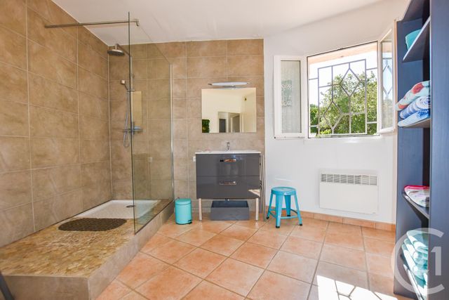 maison à vendre - 6 pièces - 235.0 m2 - LA CROIX VALMER - 83 - PROVENCE-ALPES-COTE-D-AZUR - Century 21 Bianchi Transactions maison à vendre - 6 pièces - 235.0 m2 - LA CROIX VALMER - 83 - PROVENCE-ALPES-COTE-D-AZUR - Century 21 Bianchi Transactions