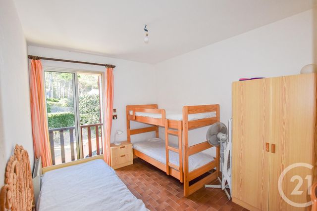 Afficher la photo en grand Appartement T3 à vendre - 3 pièces - 56.0 m2 - CAVALAIRE SUR MER - 83 - PROVENCE-ALPES-COTE-D-AZUR - Century 21 Bianchi Transactions