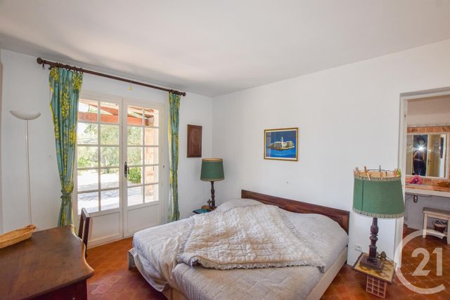 Afficher la photo en grand maison à vendre - 8 pièces - 180.0 m2 - LA CROIX VALMER - 83 - PROVENCE-ALPES-COTE-D-AZUR - Century 21 Bianchi Transactions