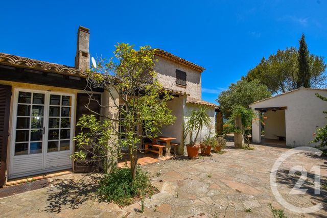 Afficher la photo en grand maison à vendre - 8 pièces - 180.0 m2 - LA CROIX VALMER - 83 - PROVENCE-ALPES-COTE-D-AZUR - Century 21 Bianchi Transactions