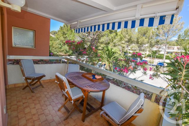 Afficher la photo en grand Appartement F2 à vendre - 2 pièces - 22.7 m2 - CAVALAIRE SUR MER - 83 - PROVENCE-ALPES-COTE-D-AZUR - Century 21 Bianchi Transactions