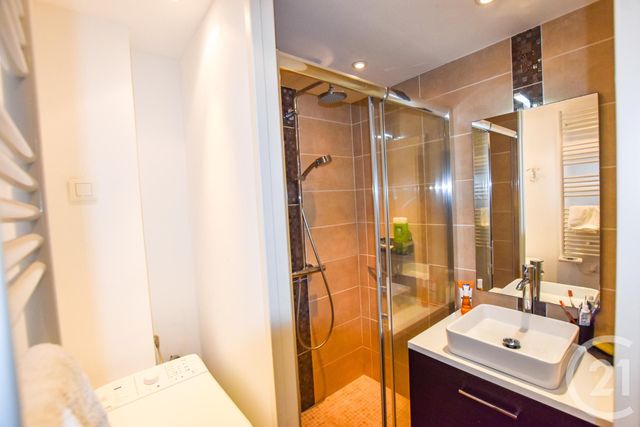 Afficher la photo en grand Appartement F2 à vendre - 2 pièces - 22.7 m2 - CAVALAIRE SUR MER - 83 - PROVENCE-ALPES-COTE-D-AZUR - Century 21 Bianchi Transactions